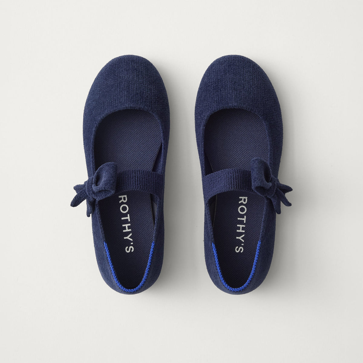 PDP | The Kids Tux Bow Mary Jane in ReVelvet™ Deep Navy shown from the top.